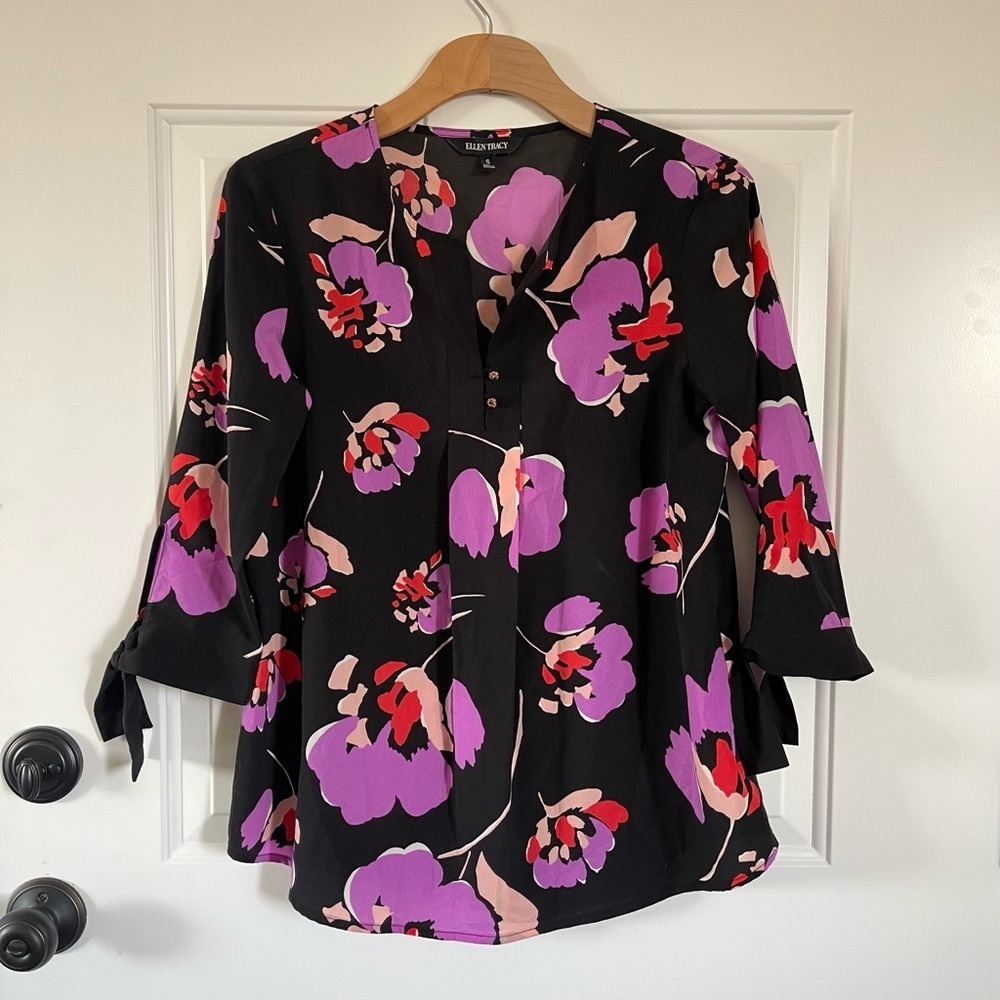 Ellen Tracy floral blouse